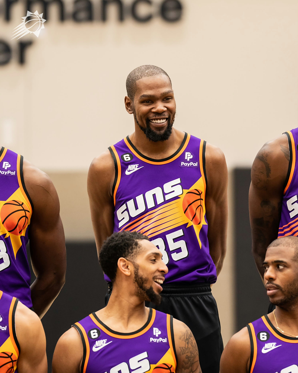 球速体育- 赛后体能课后；菲尼克斯太阳队长鼓劲备战国王杯；球迷炸锅；控场能力成焦点