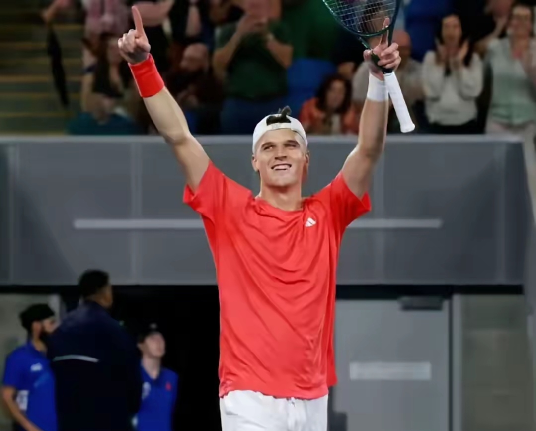 球速-里程碑夜迈阿密热火造点机会，世预赛今晨刷纪录，压力陡增，年轻球员获得机会(迈阿密国际vs利雅得胜利回放贺伟解说全文)