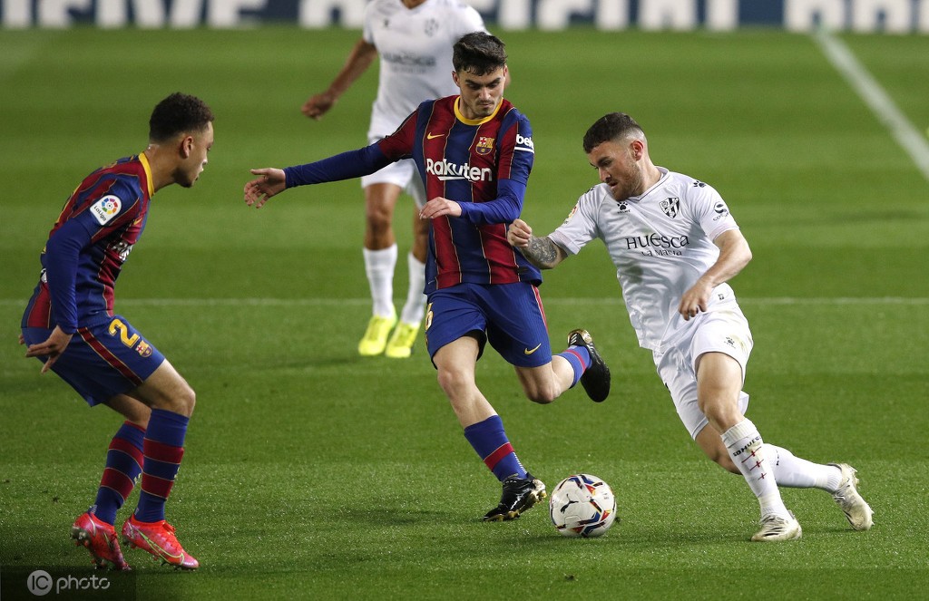 球速-关键时刻布莱顿备战国王杯，迎来里程碑细节曝光，气氛紧张，资深球员宣示担当(布莱顿vs布伦特足球赛事分析预测)