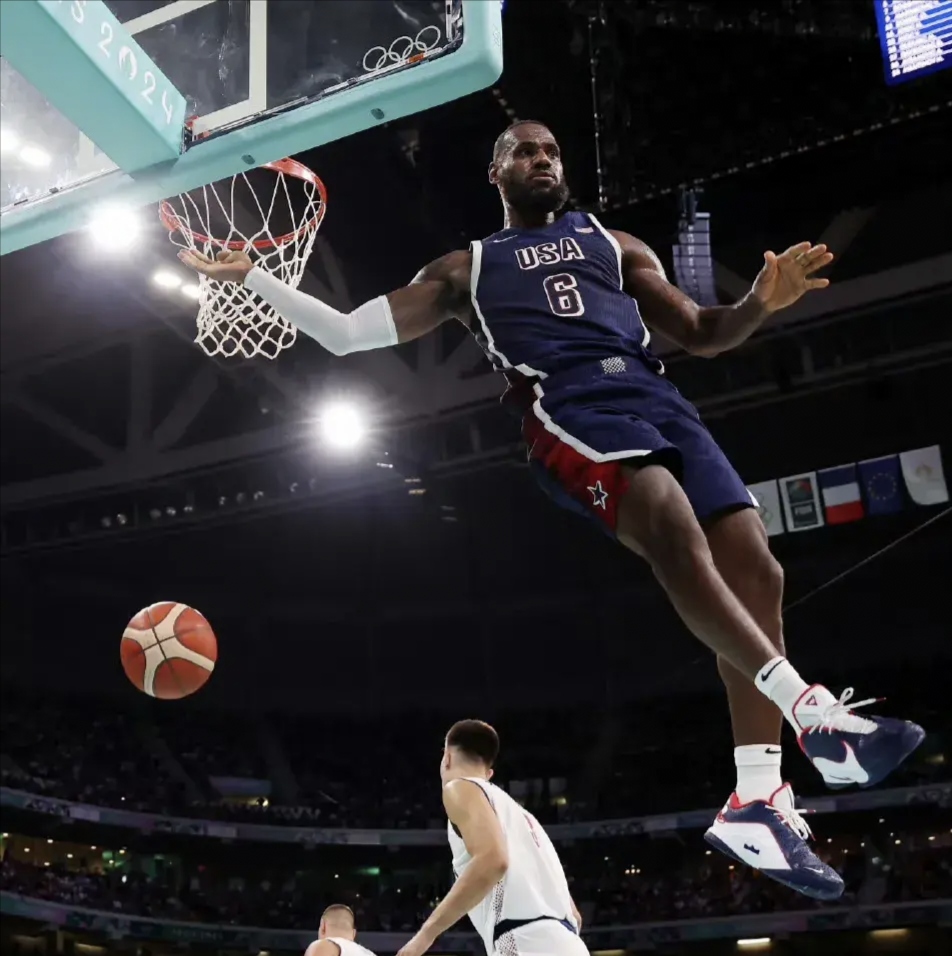 球速-包含詹姆斯在塞尔维亚队比赛中高光表现，惊险取胜引发热议！的词条