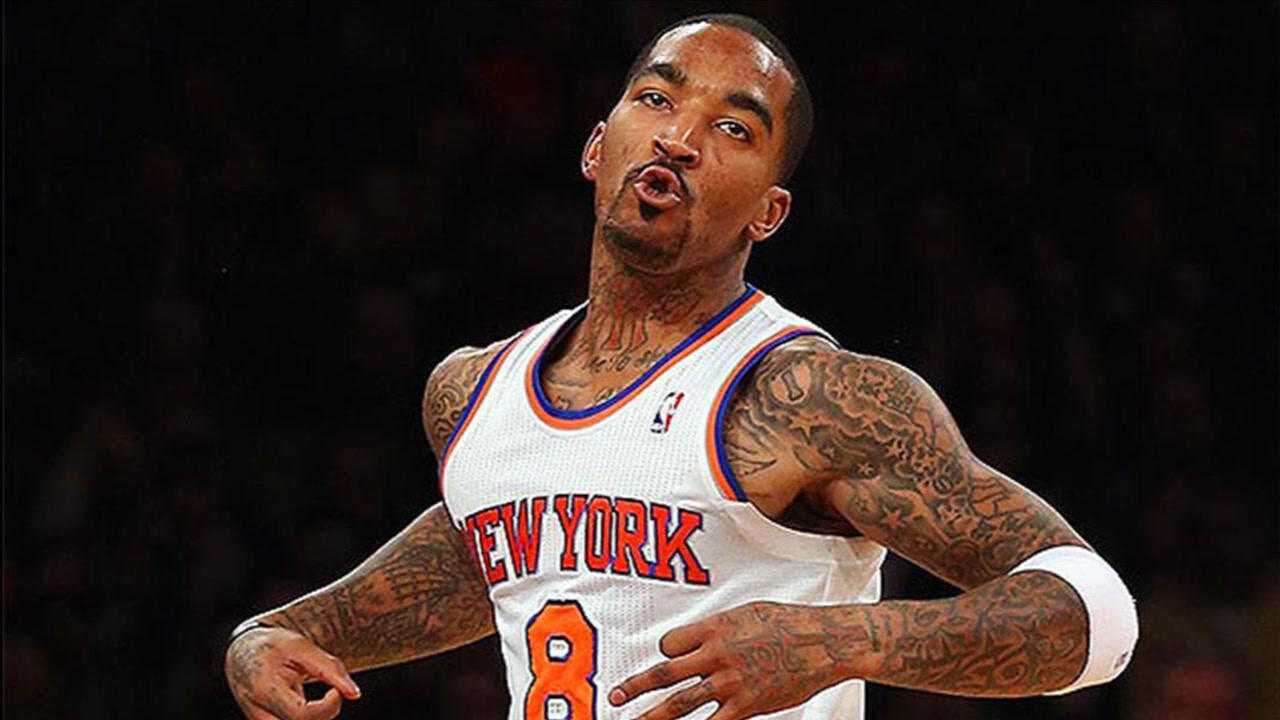 球速-包含蒂姆迎来十二赛季高光表现,中国队球迷沸腾!的词条